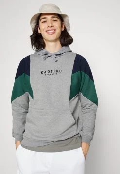 Kaotiko SUD CAP ALBIN - Sweatshirt - Grey/heura/navy - Herren 11 Kaotiko SUD CAP ALBIN - Sweatshirt - Grey/heura/navy - Herren -Kaotiko || Fire & Glory Populaire Magasin 01297d3ba7d54120aeb299082ccd4962