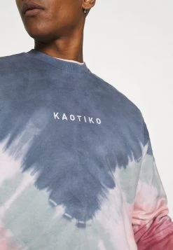 Kaotiko UNISEX- CREW TIE DYE BUSTER - Sweatshirt - Dark Blue 14 Kaotiko UNISEX- CREW TIE DYE BUSTER - Sweatshirt - Dark Blue -Kaotiko || Fire & Glory Populaire Magasin 0197ee0ac1d042d0a4a0deb2a789bb86
