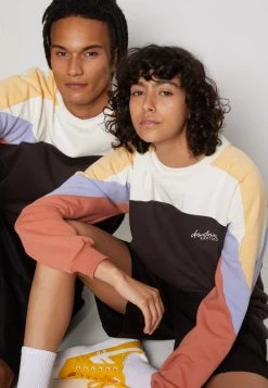 Kaotiko CREW UNISEX - Sweatshirt - Oscuro/marfil/albaricoque -Kaotiko || Fire & Glory Populaire Magasin 090bb0f9cabd4e35ae09a8ec4aee1a81