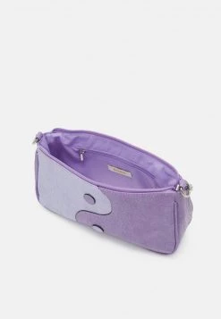 Fire & Glory - Damen BELLA SHOULDER - Handtasche - Lavendula 8 Fire & Glory - Damen BELLA SHOULDER - Handtasche - Lavendula -Kaotiko || Fire & Glory Populaire Magasin 09df7cb1ad2a4218b89fbe802a5f2999