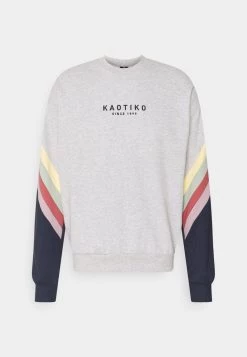 Kaotiko CREW WALKER UNISEX - Sweatshirt - Gris 15 Kaotiko CREW WALKER UNISEX - Sweatshirt - Gris -Kaotiko || Fire & Glory Populaire Magasin 22c80dece2934752ba6025768e7125cc