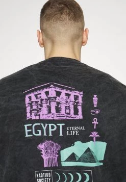 Kaotiko CREW WASHED RUINS UNISEX - Sweatshirt - Black -Kaotiko || Fire & Glory Populaire Magasin 2610d08c38dd4f63856eea3ab965533a