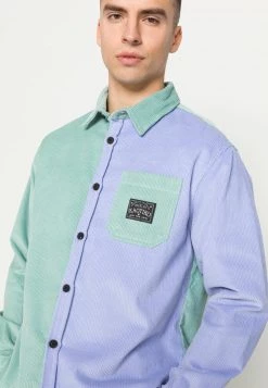 Kaotiko CAM PANA VALLEY - Hemd - Green/ Lila Pastel - Unisex -Kaotiko || Fire & Glory Populaire Magasin 26b8d9510f9e49218bf65dfdaec7ea25