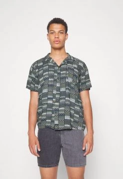 Kaotiko CAMISA ZANZIBAR UNISEX - Hemd - Green -Kaotiko || Fire & Glory Populaire Magasin 2c4602417ea144328c7769e5e45b4706