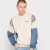 Kaotiko CREW BRUCE UNISEX - Sweatshirt - Beige/prusia -Kaotiko || Fire & Glory Populaire Magasin 4008917744d346a9bd5be0c797b32600