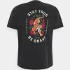 Kaotiko STAY TRUE UNISEX - T-Shirt Print - Black Acid Wash 1 Kaotiko STAY TRUE UNISEX - T-Shirt Print - Black Acid Wash -Kaotiko || Fire & Glory Populaire Magasin 6154919a75604670a10a4daeceff76b3
