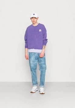 Kaotiko CREW WASHED DREAM UNISEX - Sweatshirt - Dark Purple -Kaotiko || Fire & Glory Populaire Magasin 6db0fa0387bf40dc8c91fd483118ab51