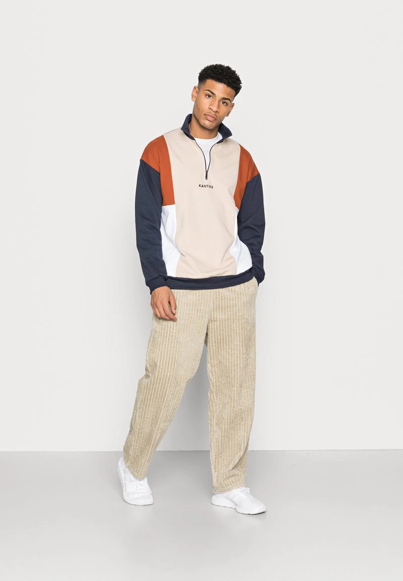 Kaotiko CREW SEAN UNISEX - Sweatshirt - Beige/caramel 4 Kaotiko CREW SEAN UNISEX - Sweatshirt - Beige/caramel – Bild 2