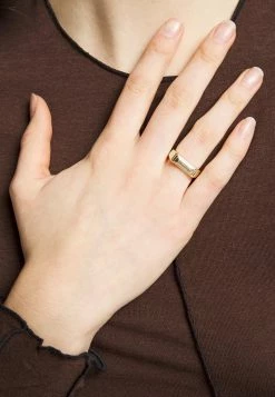 Fire & Glory - Damen LENA SIGNET 7 PACK - Ring - Gold-coloured