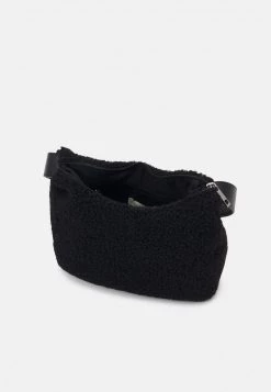 Fire & Glory PCSJOLLA SHOULDER BAG - Handtasche - Black - Damen -Kaotiko || Fire & Glory Populaire Magasin 97b4a5d42a8043048632313a41763b93