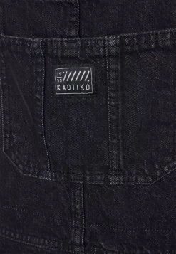 Kaotiko PETO WASHED - Latzhose - Black Denim - Unisex -Kaotiko || Fire & Glory Populaire Magasin 9ccef9e4cc38431abd0352e51267bce4