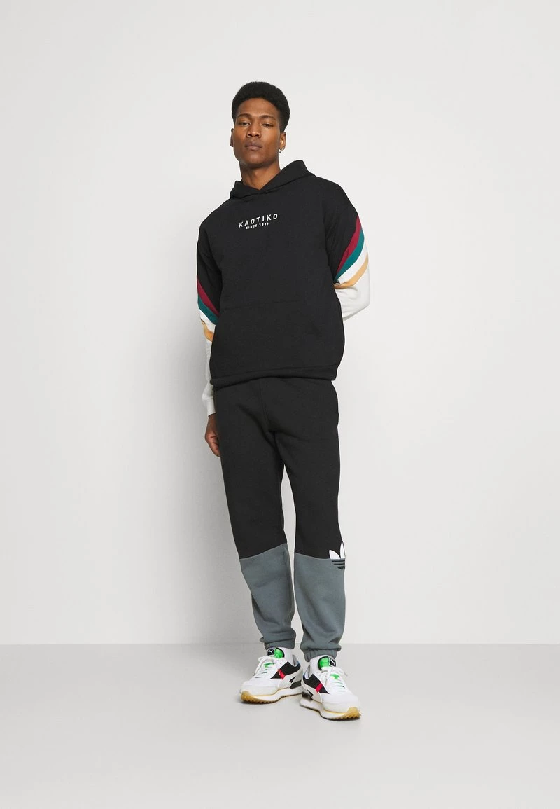 Kaotiko CREW WALKER - Kapuzenpullover - Black - Unisex 4 Kaotiko CREW WALKER - Kapuzenpullover - Black - Unisex – Bild 2