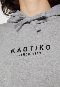 Kaotiko SUD CAP ALBIN - Sweatshirt - Grey/heura/navy - Herren 13 Kaotiko SUD CAP ALBIN - Sweatshirt - Grey/heura/navy - Herren -Kaotiko || Fire & Glory Populaire Magasin b2be5b82de054c59aecd29528b5d652b