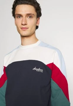 Kaotiko CREW DOWNTOWN UNISEX - Sweatshirt - Marino -Kaotiko || Fire & Glory Populaire Magasin bc43dca521fa4d35ba7247ba9cc9c4ab