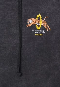 Kaotiko SUD CAP FIRE TIGER UNISEX - Sweatshirt - Black -Kaotiko || Fire & Glory Populaire Magasin c8dbf9f07d9f412bb4457bc38993aff4