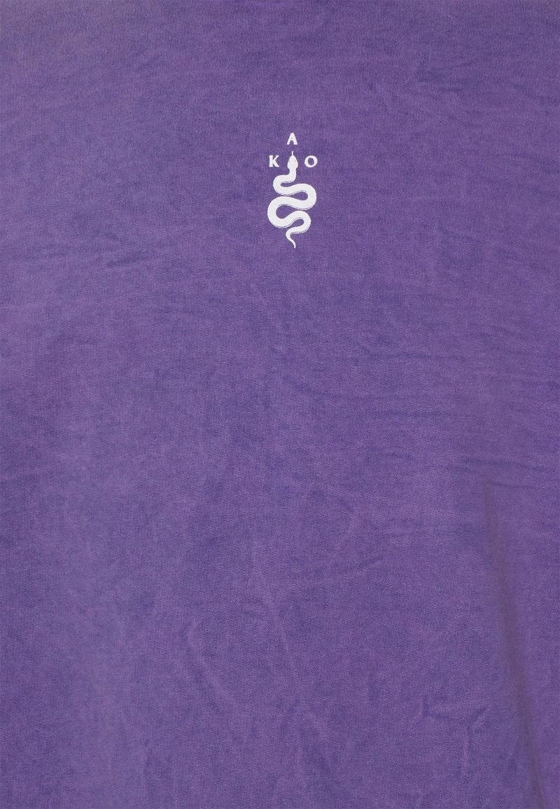 Kaotiko CREW PALM VIBES UNISEX - Sweatshirt - Dark Purple 5 Kaotiko CREW PALM VIBES UNISEX - Sweatshirt - Dark Purple – Bild 3