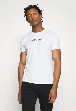 Kaotiko UNISEX GOOD LUCK - T-Shirt Print - White -Kaotiko || Fire & Glory Populaire Magasin dde32515460a431a91872f8fd6b06d22