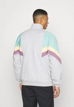 Kaotiko UNISEX CREW JEAN - Sweatshirt - Grey -Kaotiko || Fire & Glory Populaire Magasin f2408c05627646e1bb80c2b94260d50d