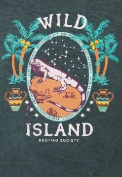 Kaotiko CREW TIE DYE WILD ISLAND - Sweatshirt - Mucha Arena Verde Bosque - Unisex 7 Kaotiko CREW TIE DYE WILD ISLAND - Sweatshirt - Mucha Arena Verde Bosque - Unisex -Kaotiko || Fire & Glory Populaire Magasin f341499ec17b492fb2e5564254990a5e