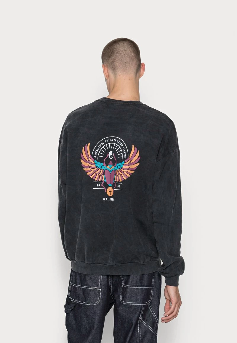 Kaotiko - Herren CREW ESCARABEO - Sweatshirt - Black 5 Kaotiko - Herren CREW ESCARABEO - Sweatshirt - Black – Bild 3