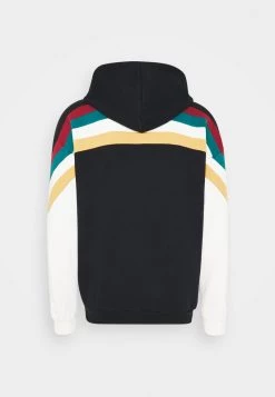 Kaotiko CREW WALKER - Kapuzenpullover - Black - Unisex 17 Kaotiko CREW WALKER - Kapuzenpullover - Black - Unisex -Kaotiko || Fire & Glory Populaire Magasin fe62c43d568d4124abd85cf23770e48e